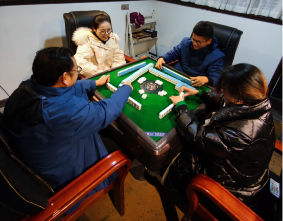 逆风飞扬，共赢未来