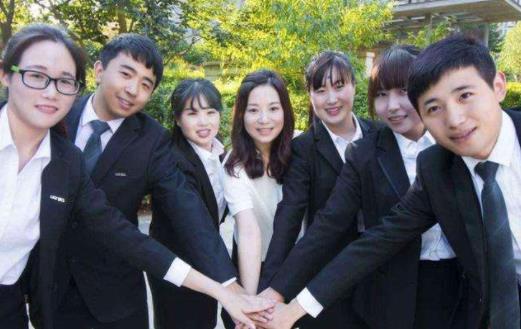 一大型国企开始招聘，月薪万元起步待遇好，主要面向2022届毕业生