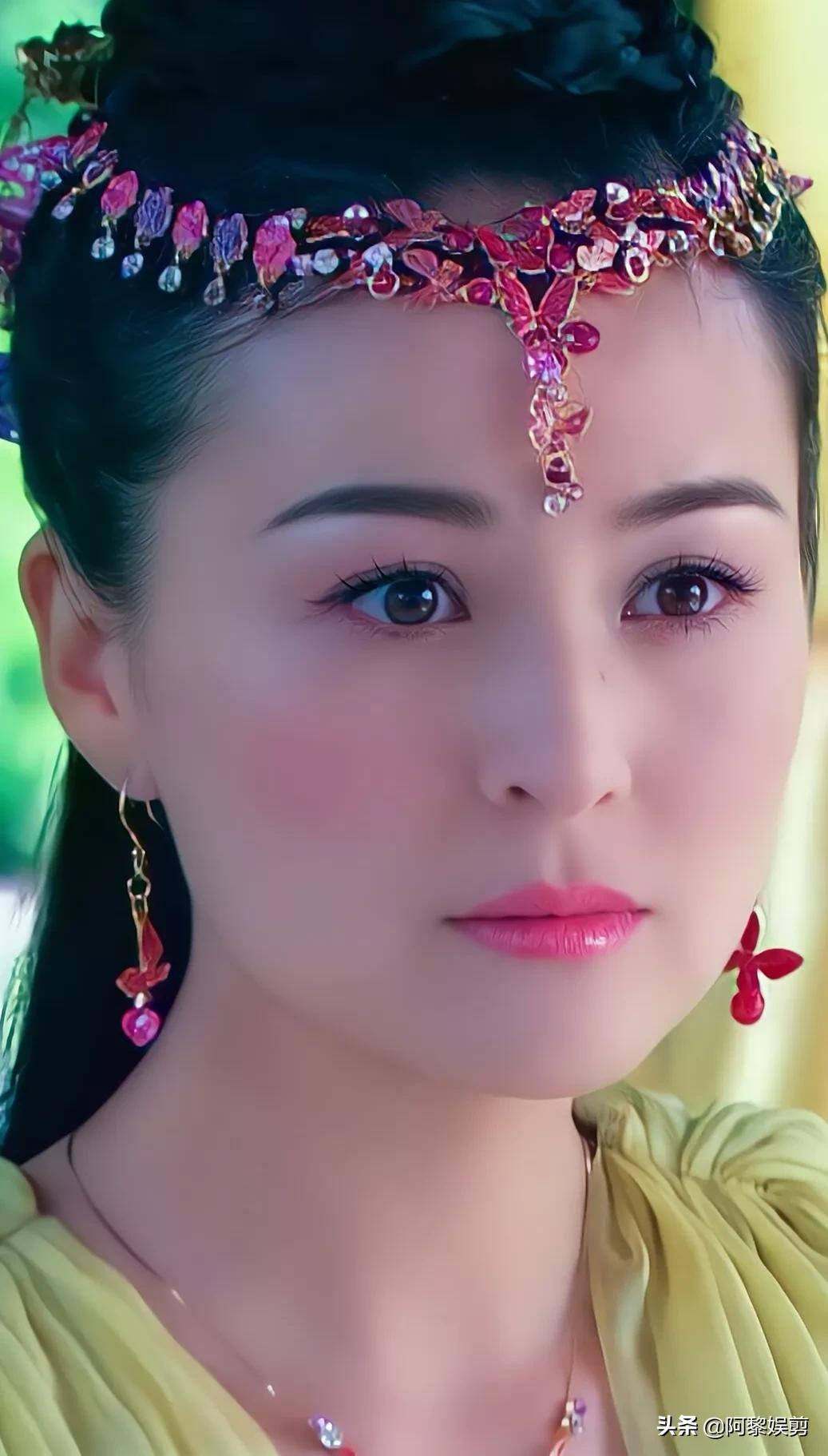 戴娇倩温婉如玉貌若天仙