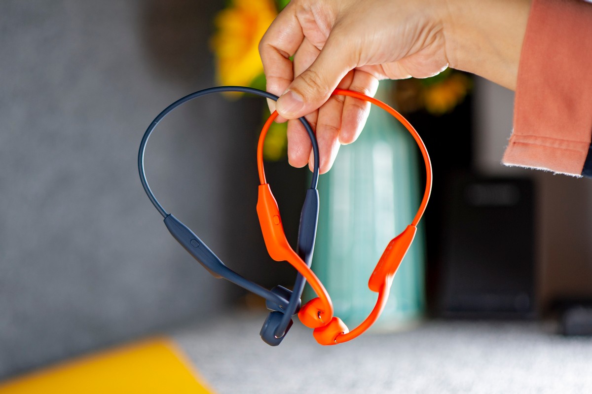 气传导耳机好在哪里？Sanag A5S Pro对比骨传导耳机Sanag A5X