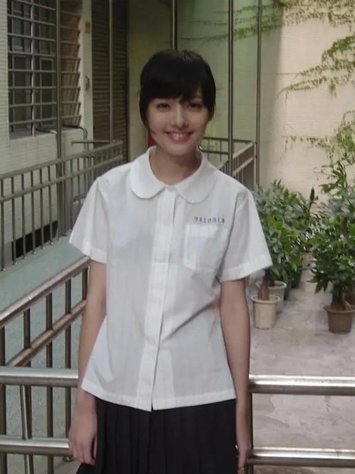 看了她们，才知道什么叫“自带清纯校花脸”，有些气质真是天生的