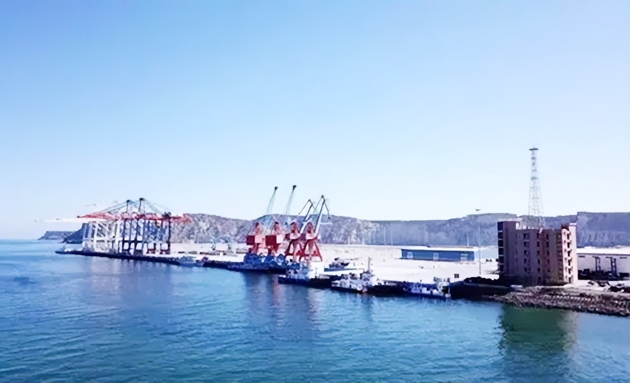 ����һ���������Ϻ�����ս�����Ϻ��ܱ߹��ң���������ѡ��