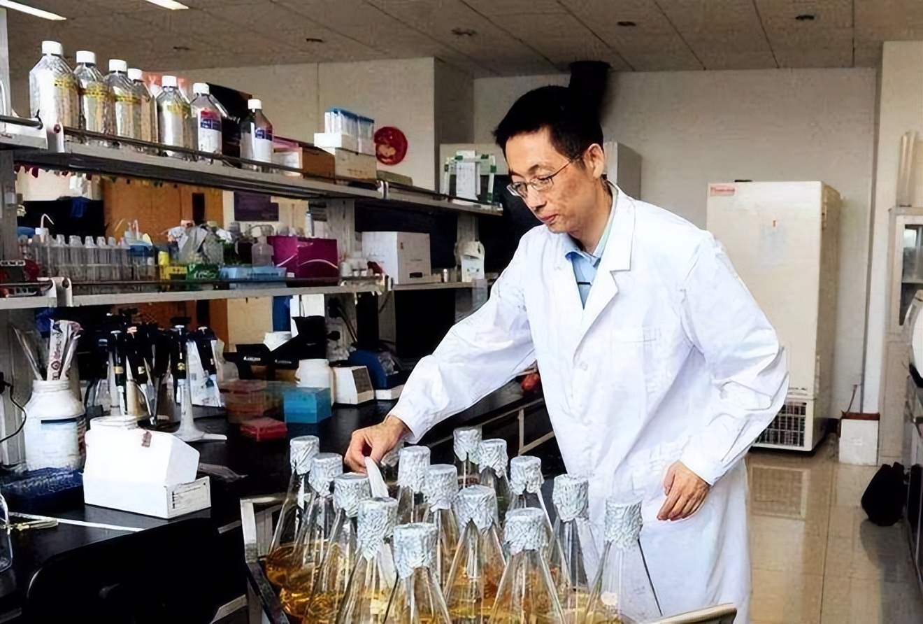 清华口碑直线下降，施一公辞职创校：清华70%的高考状元都去哪了?