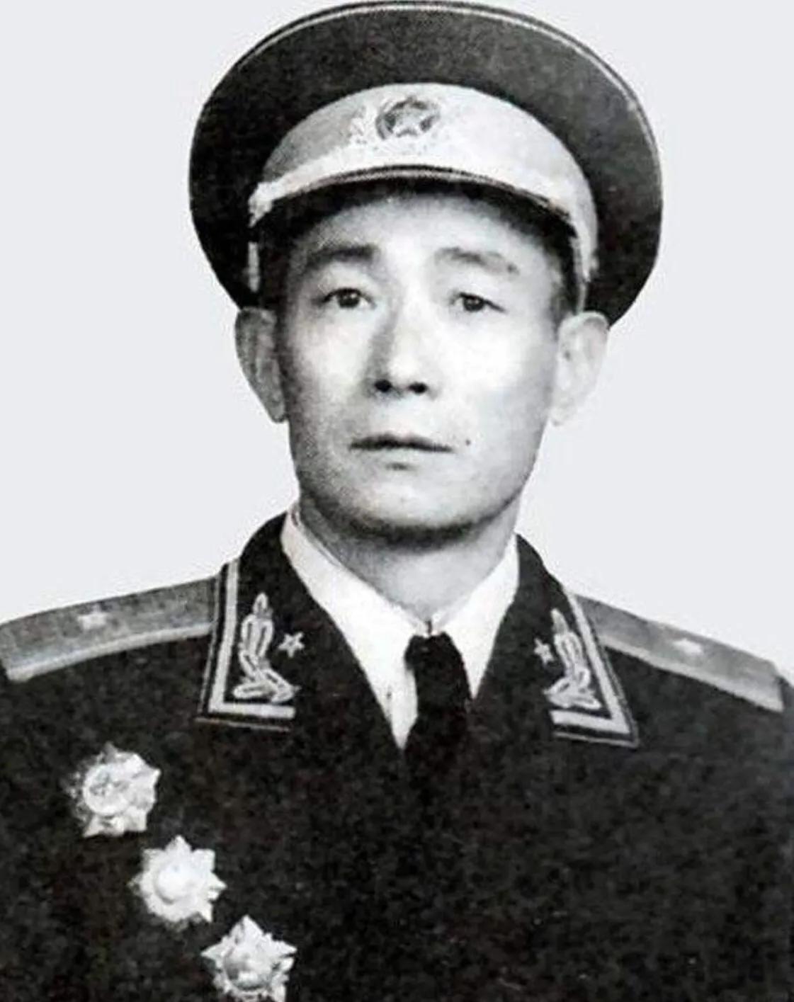 南京军事学院战役系首届学员名单大全：授衔情况，毕业分配去向