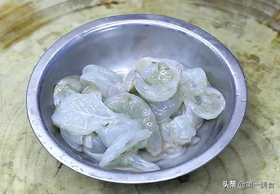 立夏过后，抓住孩子长高“黄金期”，常吃这6种食物，个子长得快