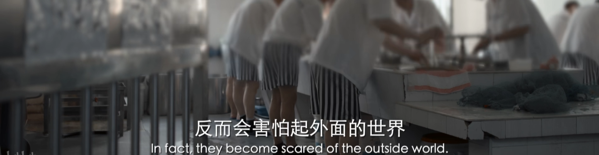 一个女孩，怀孕等待入狱男友的11年