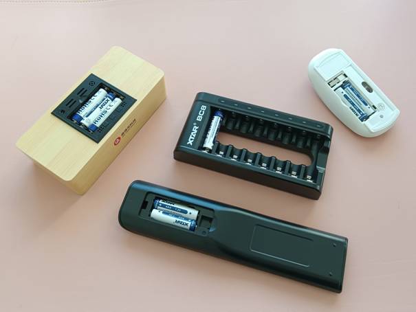 ​循环用，更经济-XTAR爱克斯达BC8锂电池充电器套餐试用