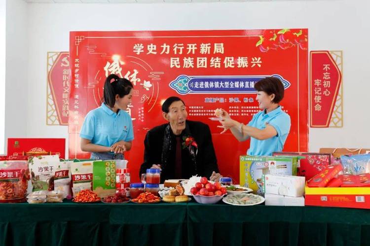 巨人鲍喜顺：与小28岁娇妻闪婚，57岁冒险生下一子，68岁想要二胎