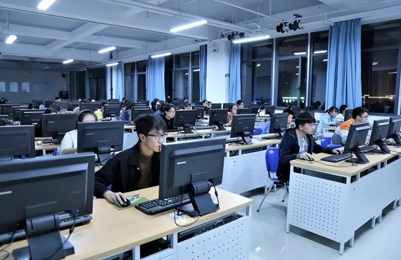 8双一流理工大学名单，5所高校手握A+学科，王牌专业发展前景好