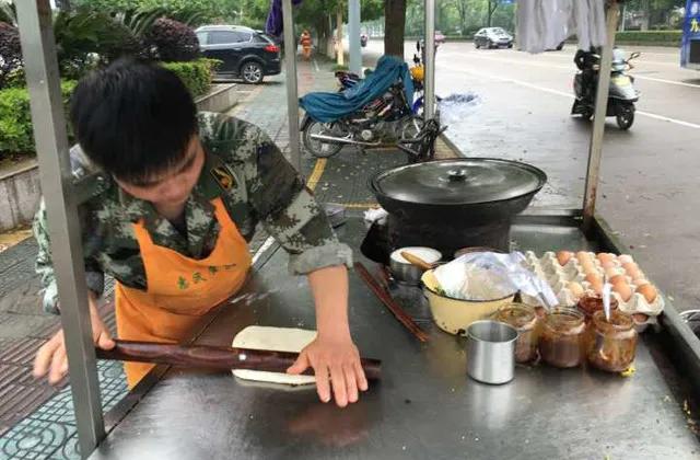 自媒体每天收益两三百左右，我是怎么做到的？