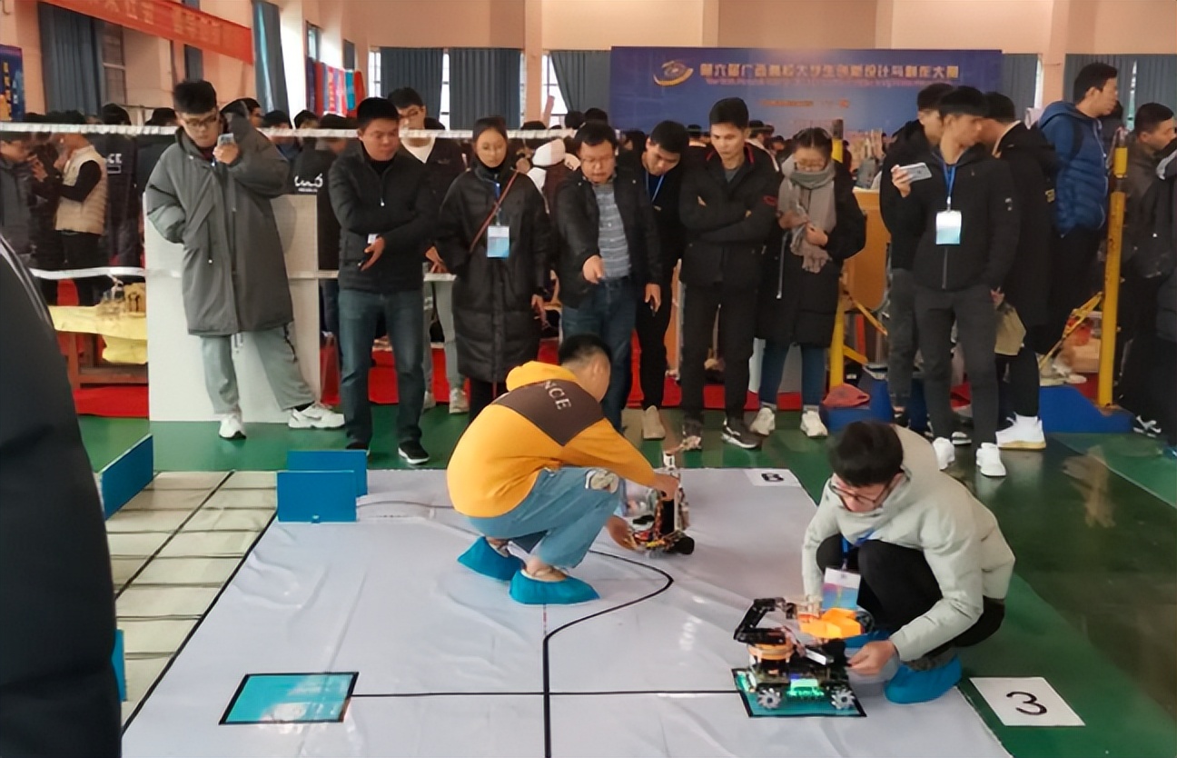 这4个专业毕业后就业相对容易，薪资也比较可观，22届考生可参考