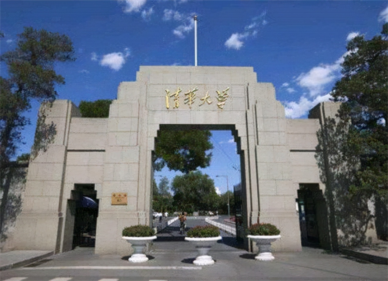 2005年，清华女博士因不想离婚而弑夫，事后与亡夫共住7天7夜