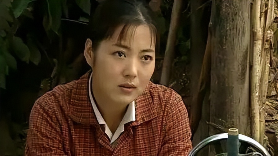 给“农村女人演得最好的8位演员”排个名，闫妮第7，巩俐仅第3