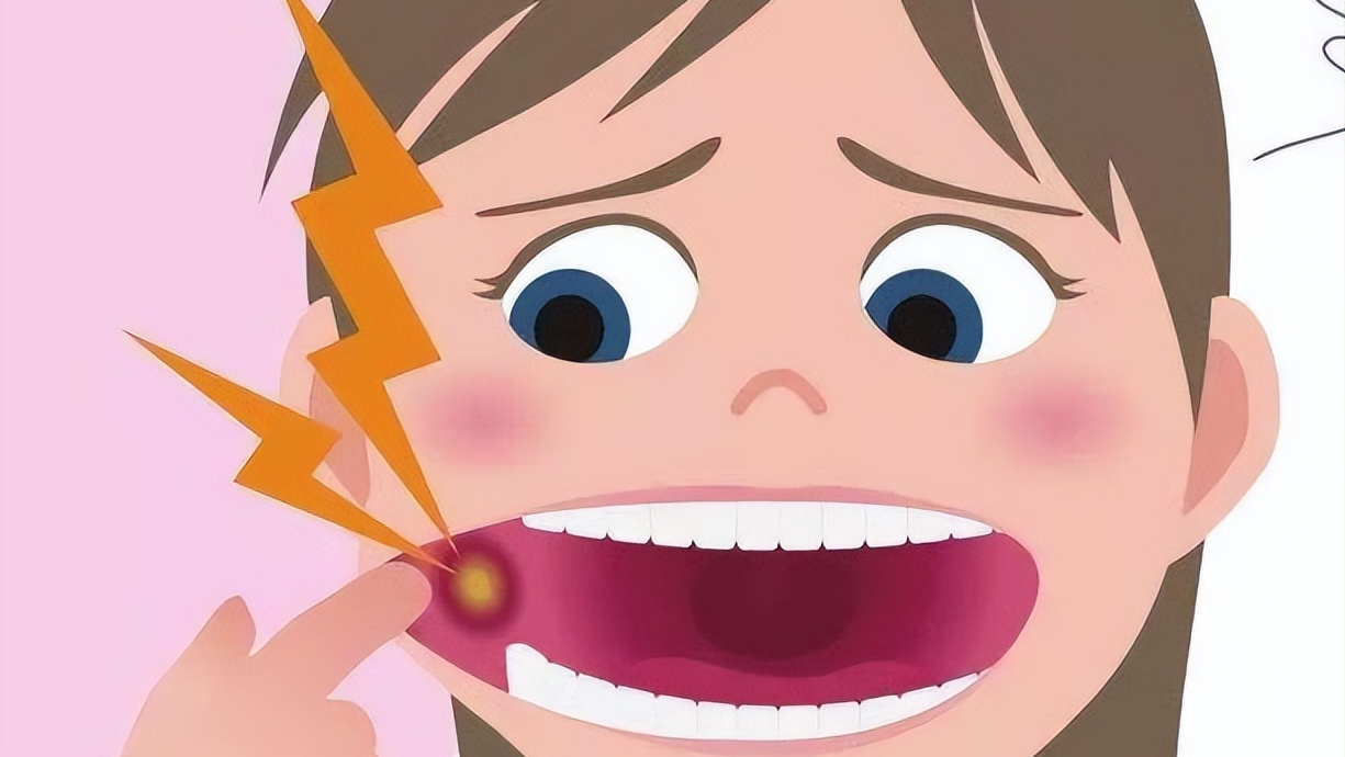 有一种痛,叫口腔溃疡:补充维c不顶用,用上这3种办法或更靠谱