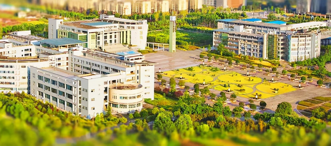 重庆科技大学是几本（重庆共有26个区）