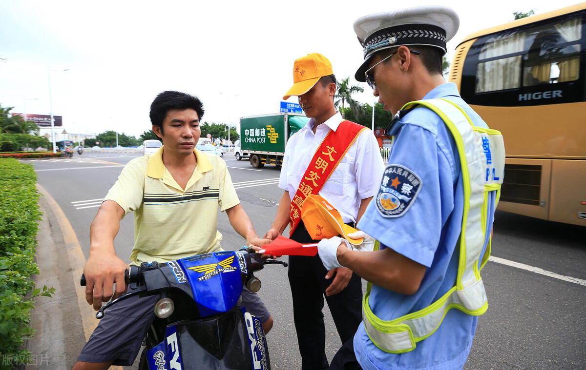 电动三轮、四轮车考取驾照的年龄、费用都已明确了，一次性讲明白