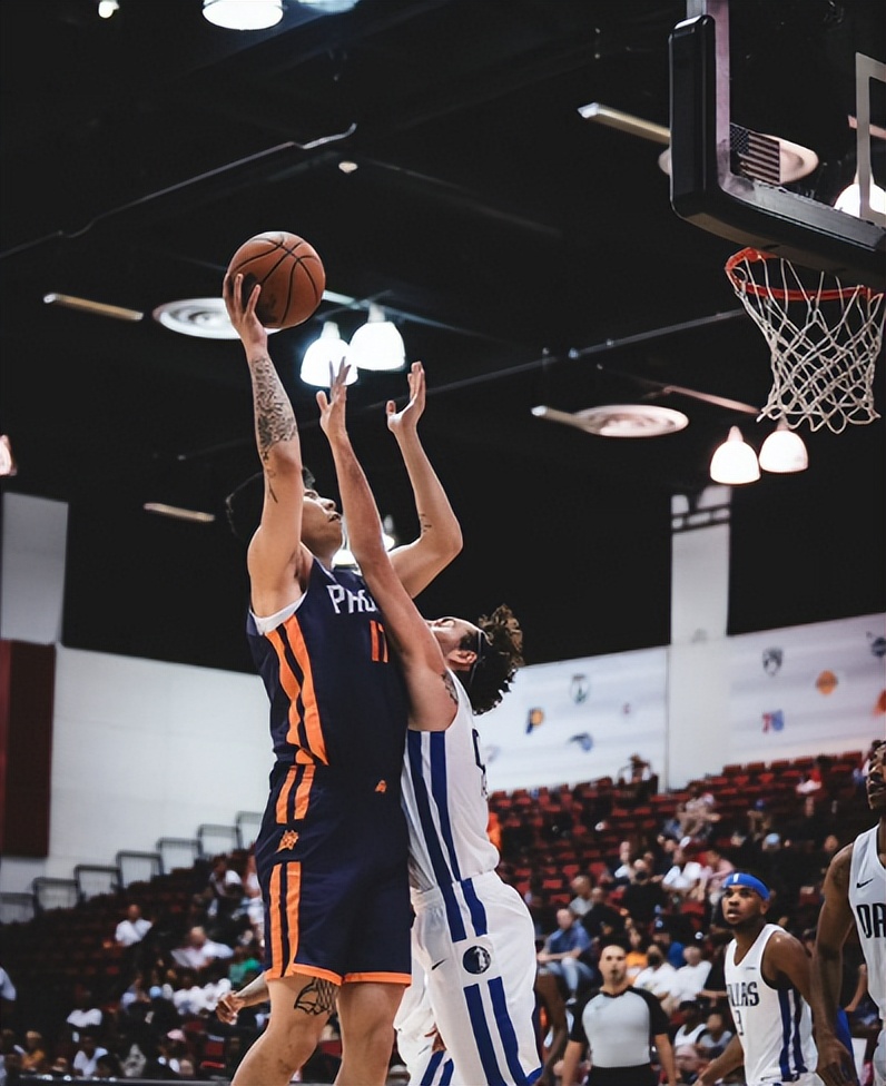 nba中国赛有哪些球星(NBA夏联中国秀！男篮三少合砍22分 他仨能扛起中国队大旗吗)