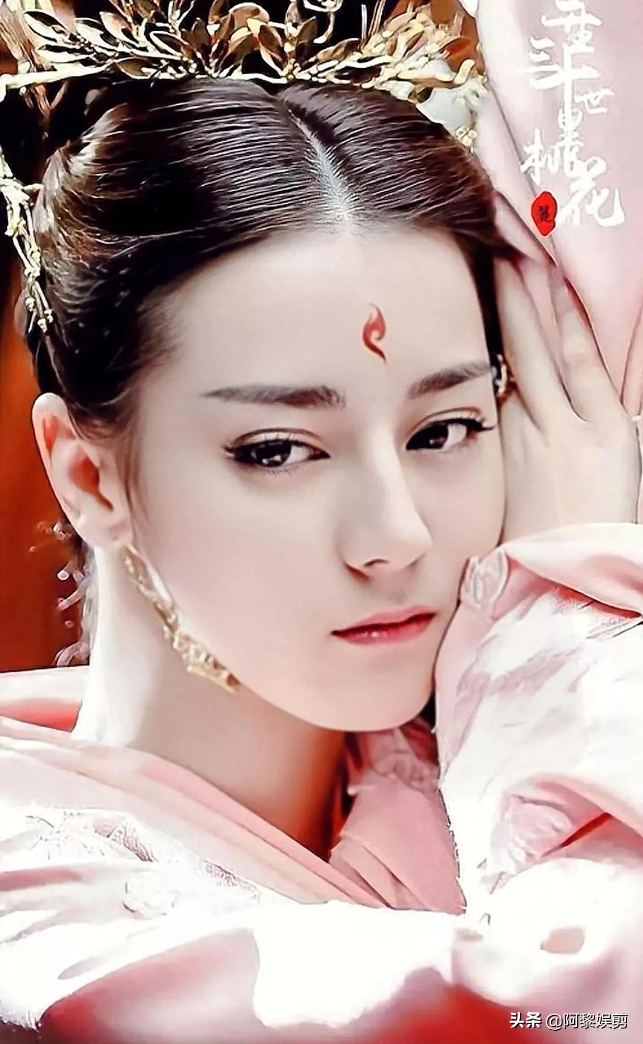 赵丽颖vs迪丽热巴新娘妆，谁更胜一筹？