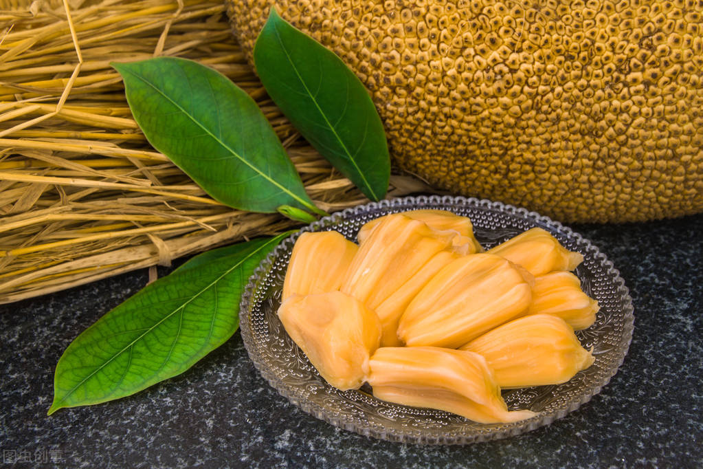 壹健康小知识：菠萝蜜有点生能吃吗？菠萝蜜剥开了还能催熟吗