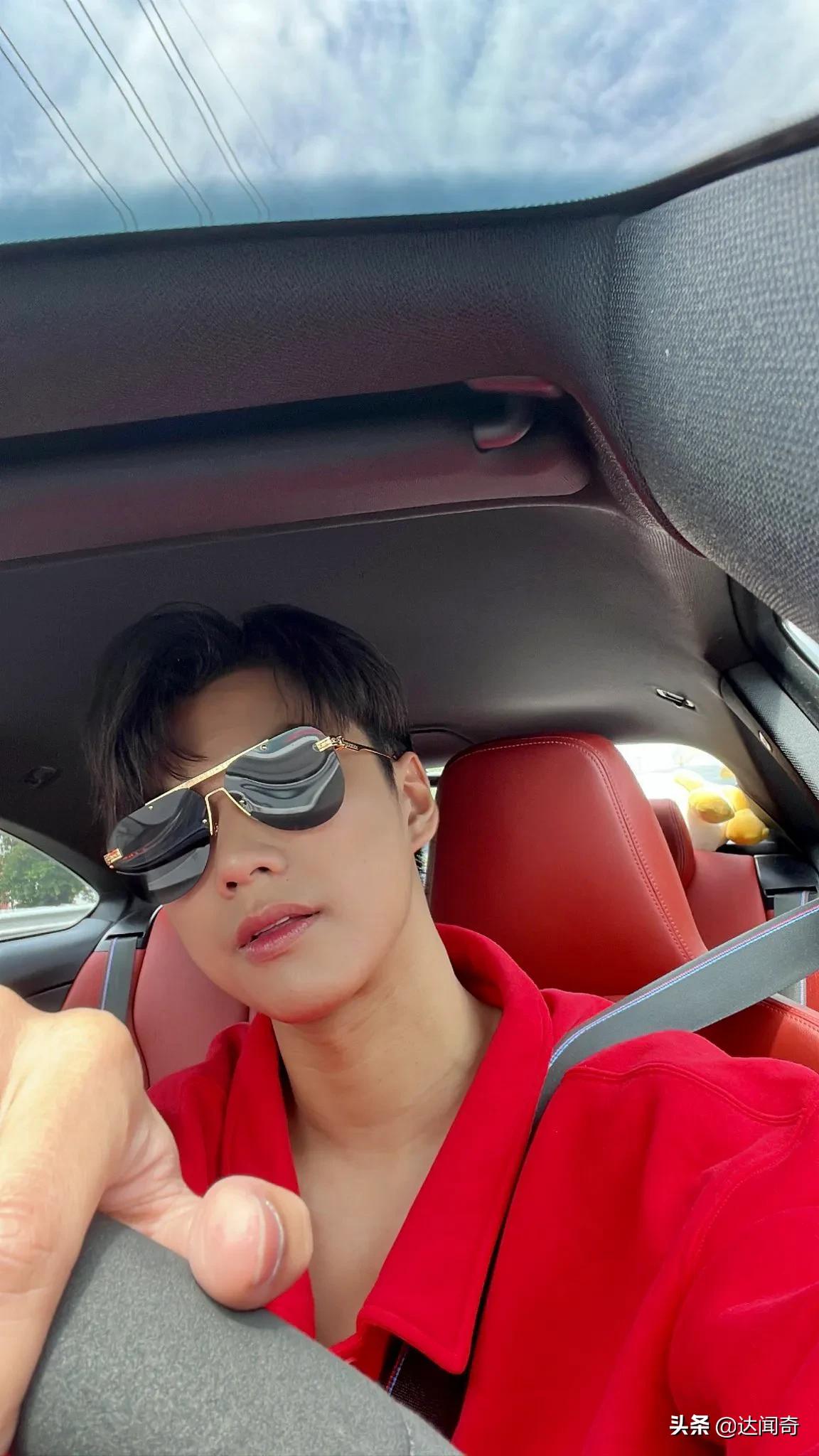 泰国牙套小弟弟长大了，新作品曝光，这位明星帅哥你们还记得吗