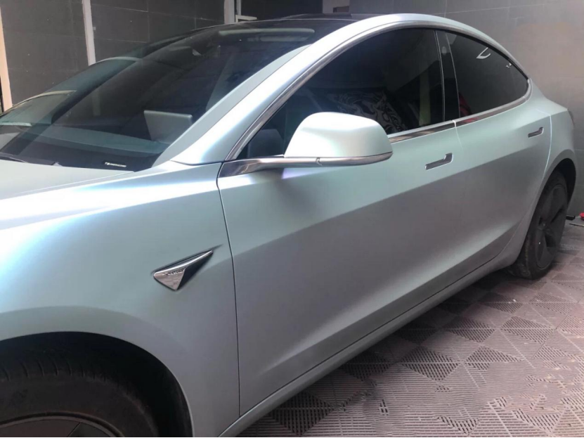 特斯拉Model 3改色哑面钻石灰魅蓝，堪称绝绝子