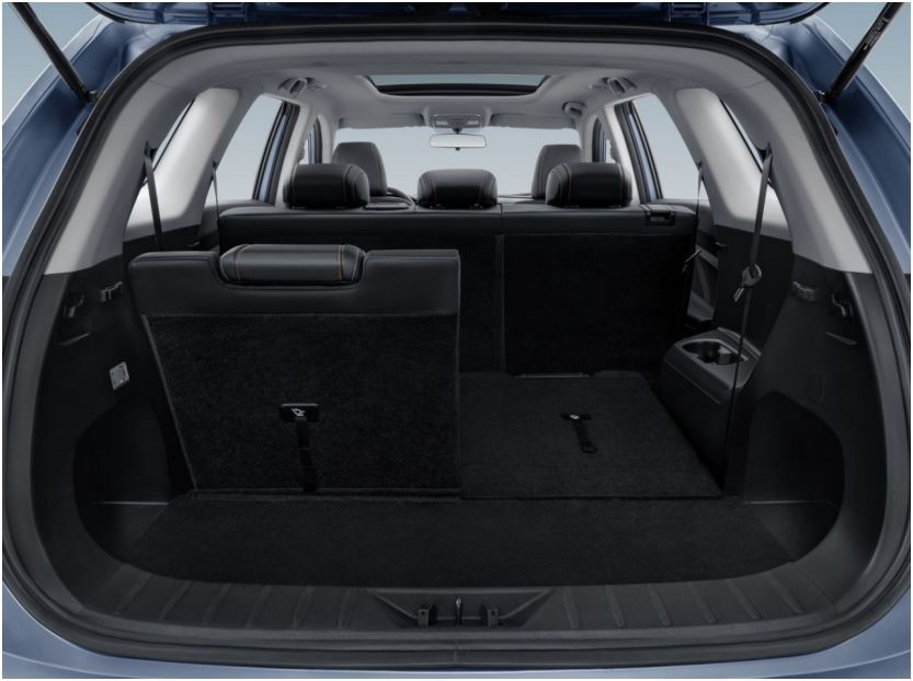 10.69万起，欧尚X7PLUS 7座版上市，10万级最“人性化”SUV