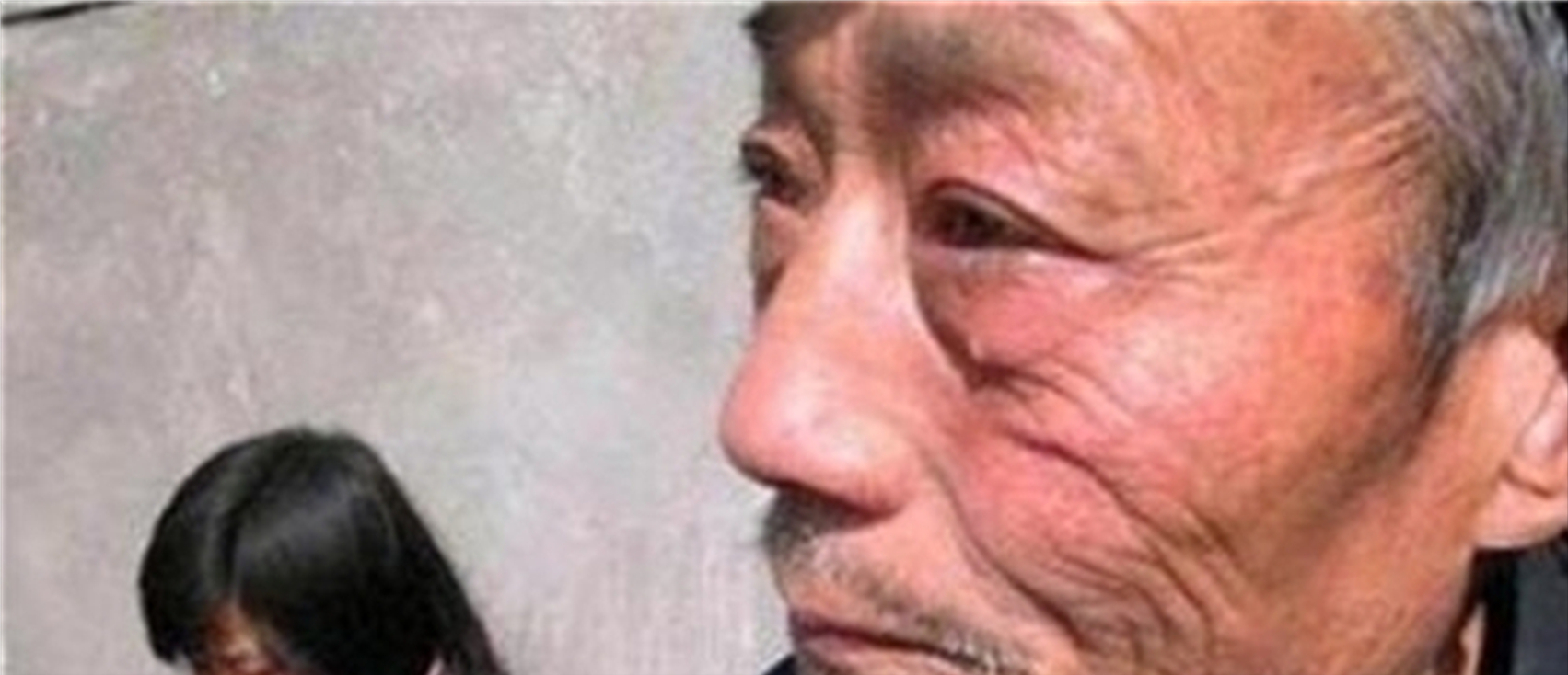 2018年孙女高考故意少答题，考分仅47分，得知真相后爷爷泪流满面