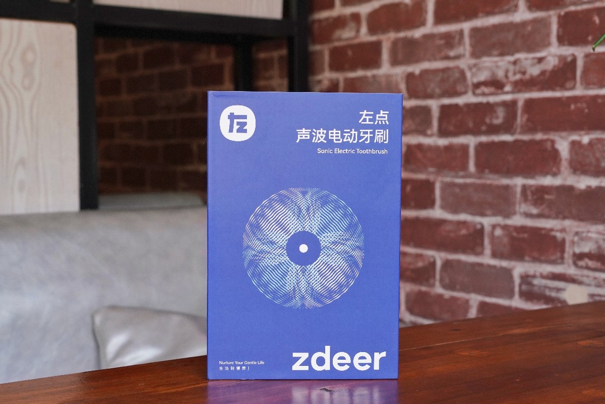 左点声波电动牙刷体验：清新简洁风设计，199元到底值不值