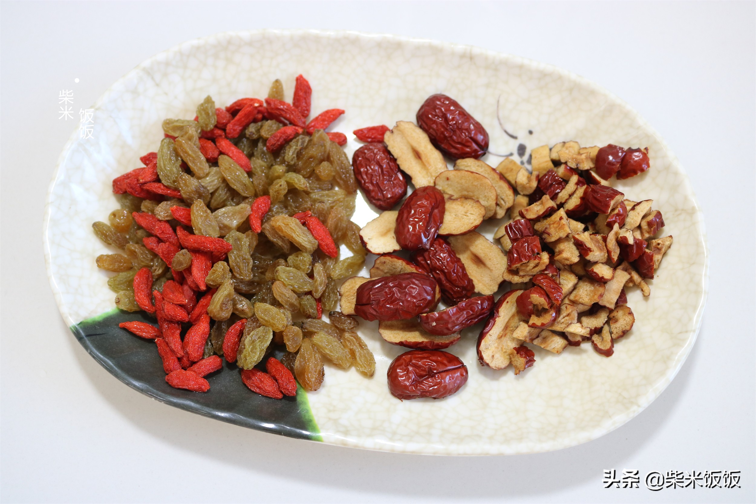 蒸一蒸很简单，香甜软糯，口感丰富，冬天吃它好温暖