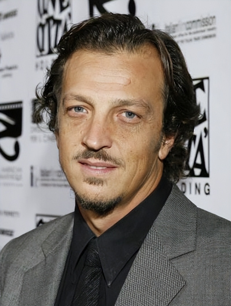 遇到挫折和困难该怎么办，希望能把这部电影看完