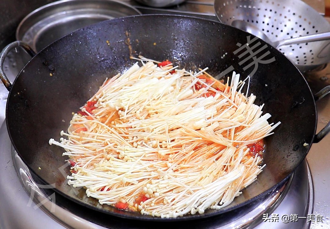 吃着下饭，成本几块钱，做法简单又美味，这6道家常小炒很贴心