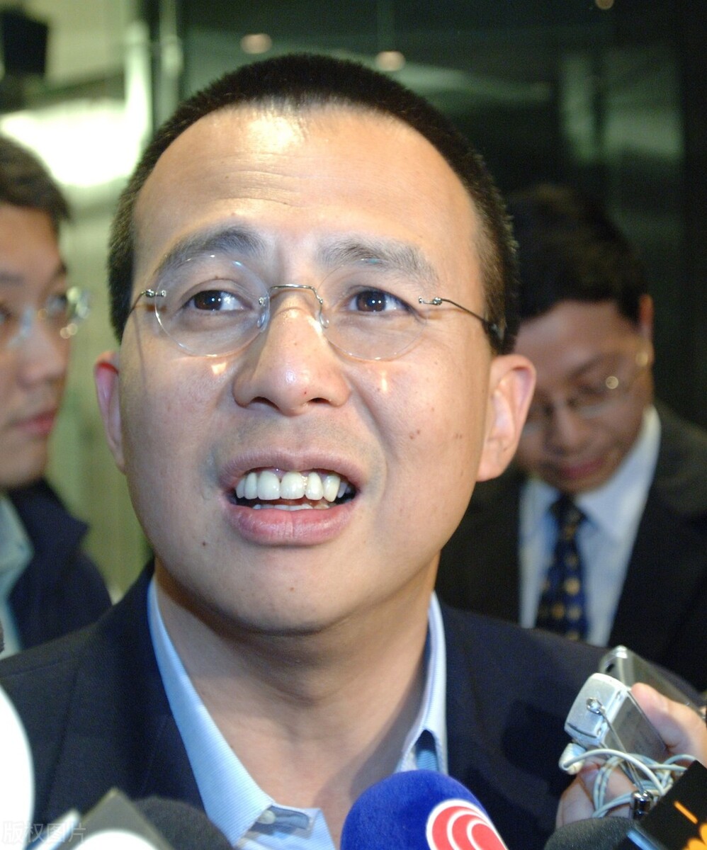 野心勃勃的李泽楷:与梁洛施藕断丝连,暂停美股上市,布的什么局-我的快
