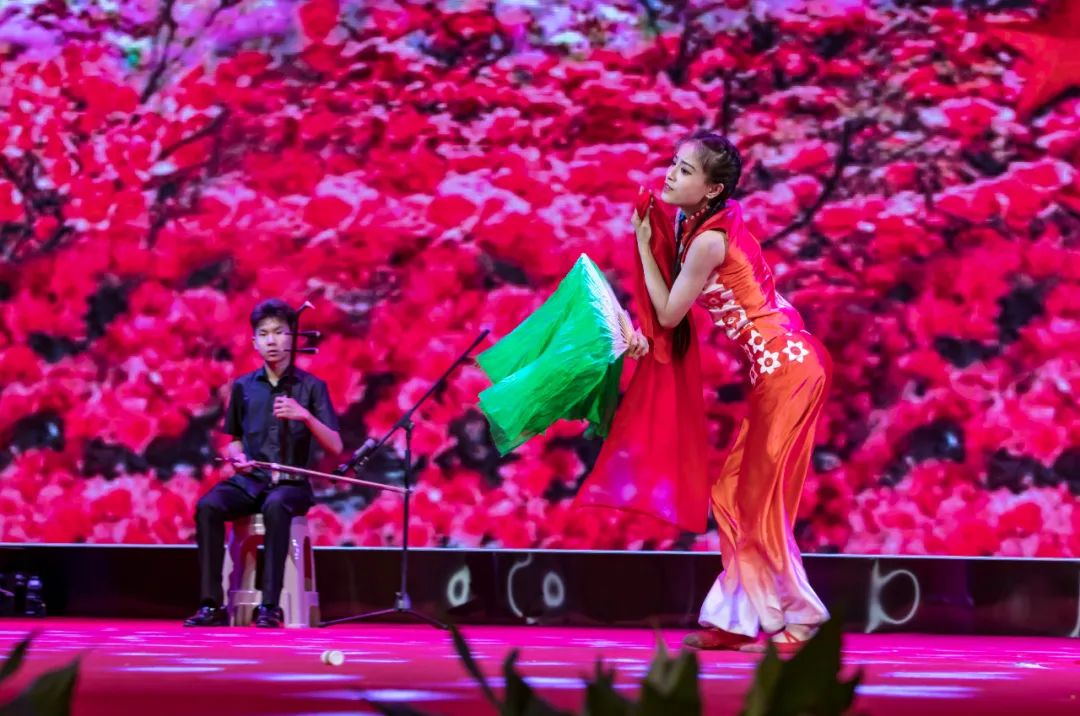 “喜迎二十大 奋进新征程”2022年太原群文活动启动仪式暨“美丽乡村”太原市乡村村晚大比拼活动举行