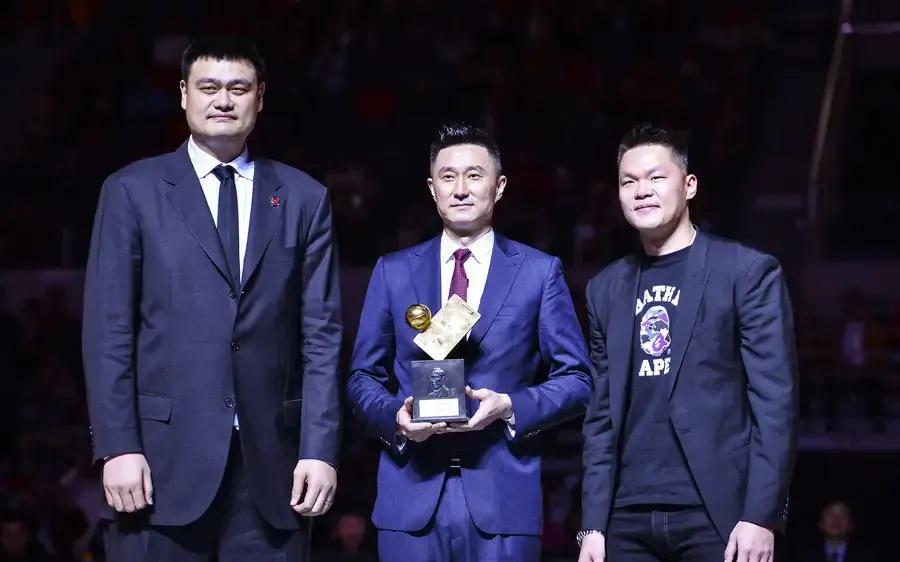 nba为什么超越cba(广东队财力CBA中下，为何能超越上海北京崛起，为球员着想最关键)