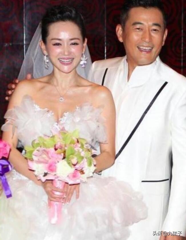 王志飞有几任老婆 三段婚姻大揭秘现任老婆颜值很高