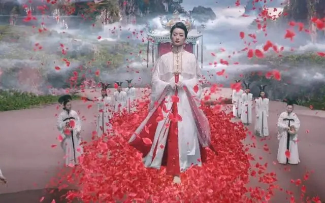 《与君初相识》顺德仙姬为何从不穿鞋？她的野心连掩饰也懒得掩饰了！