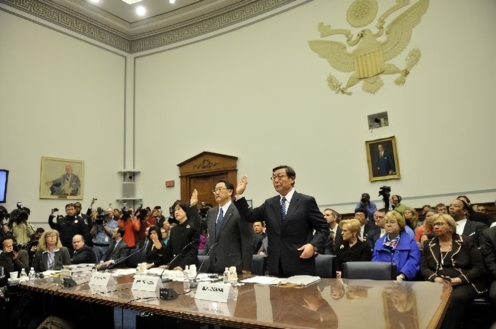 龙头车企掌门人丰田章男，怒喷电动车政策，凭什么有这样的底气？