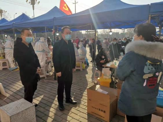 闻令而动 阻疫情 西安市红会医院阎良院区核酸采样队 一线践行使命