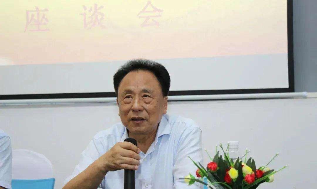 "首富"倪福林:圈养数十名情人,睡觉要翻牌子,最小的还是00后