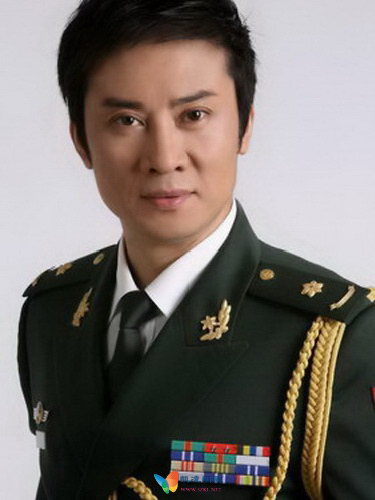 歌手江涛:妻子打工支持他唱歌,成名后宠爱妻子,孝顺岳母