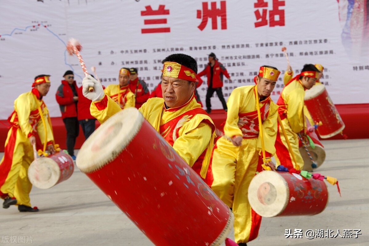 元宵节要干什么（原来元宵节除了吃汤圆还有这些习俗）