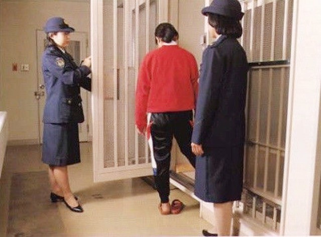 日本死刑过程：刑犯不知处决日期，每天活在恐惧中