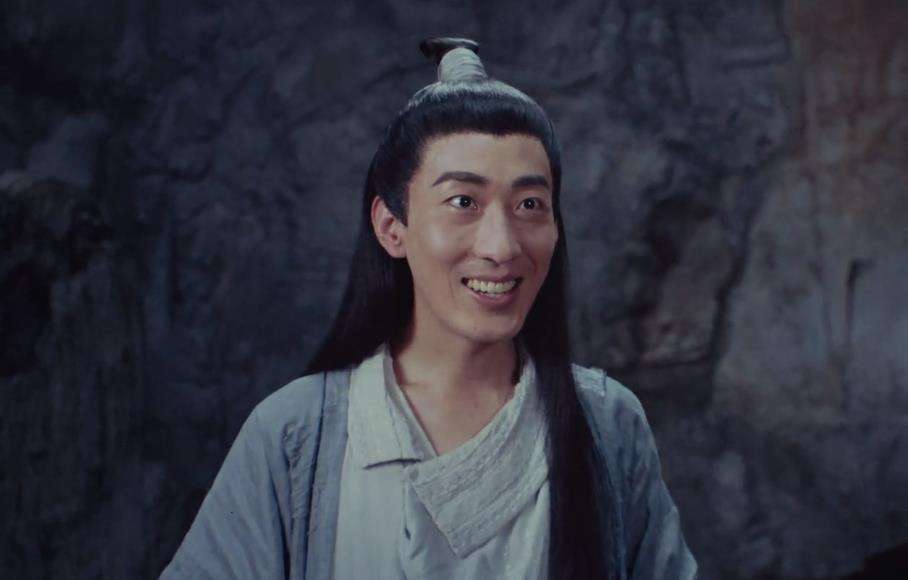 凹凸不平崎岖脸大PK！活久见，鞋拔子见了都有优越感