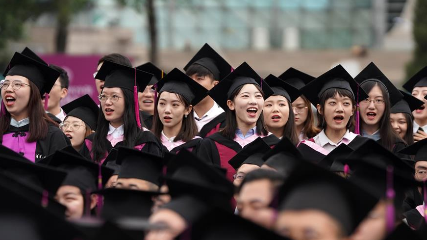 再优秀的“专科生”，也不如“本科生”？官方站出来为大专生说话