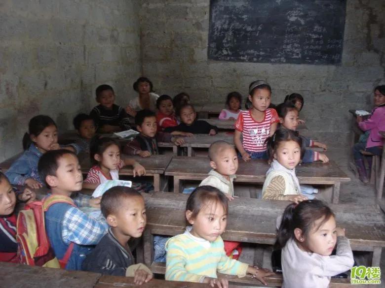 那时的幼儿园，那时的学堂，那时的老师