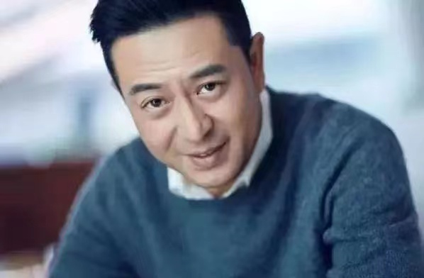 长了一张正人君子的脸，演坏人却让人恨得牙痒，细扒他们表演真牛