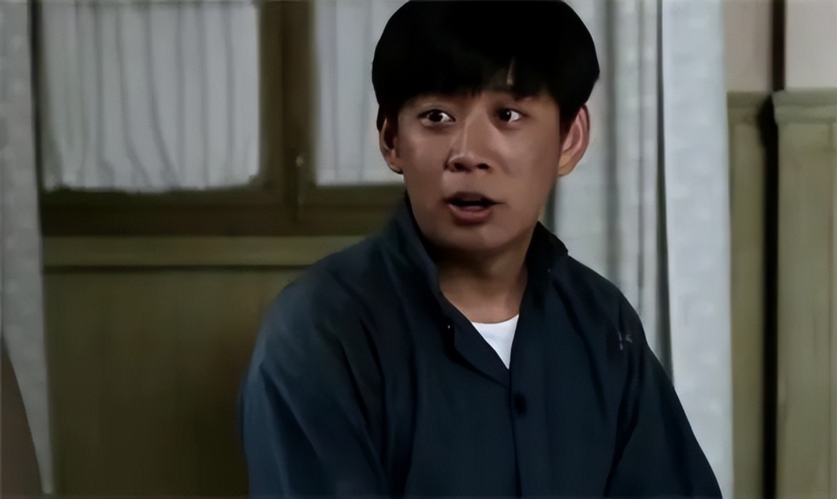 《白眉大侠》27年，10位演员境况差别巨大，男4号已成一线明星