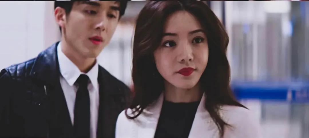 明明是悬疑剧，却被年下姐狗cp拿捏了