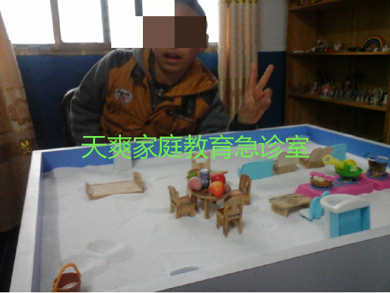 无言的倾诉 | 沙盘游戏助力少年心理成长