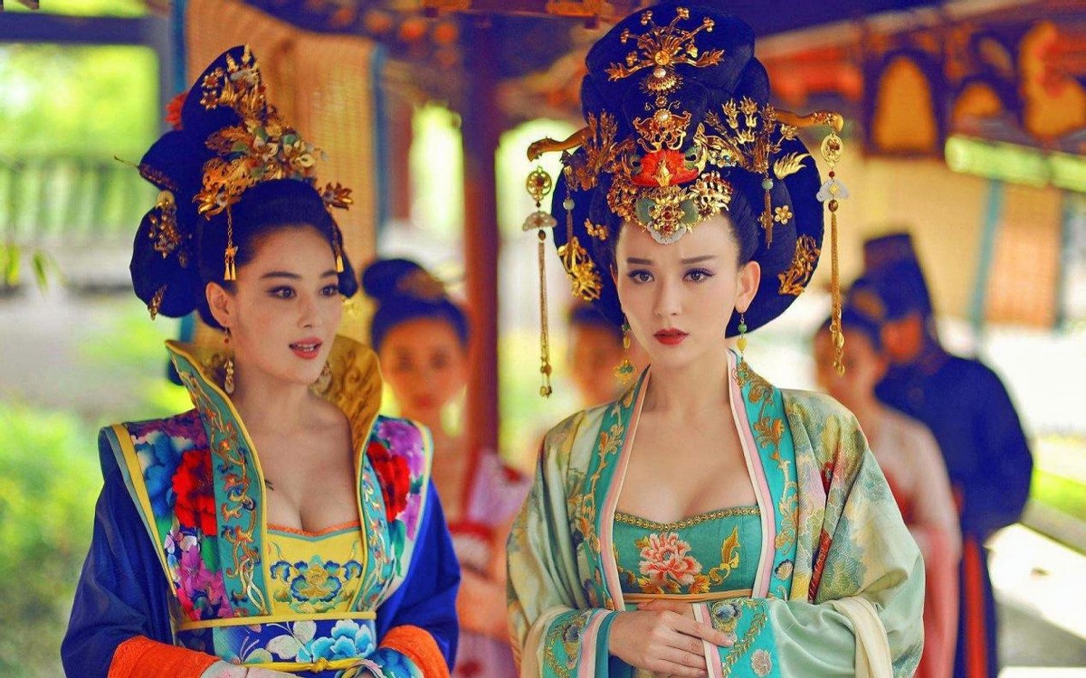 一代女皇武则天，退位不到一年就猝死，这究竟是什么原因？